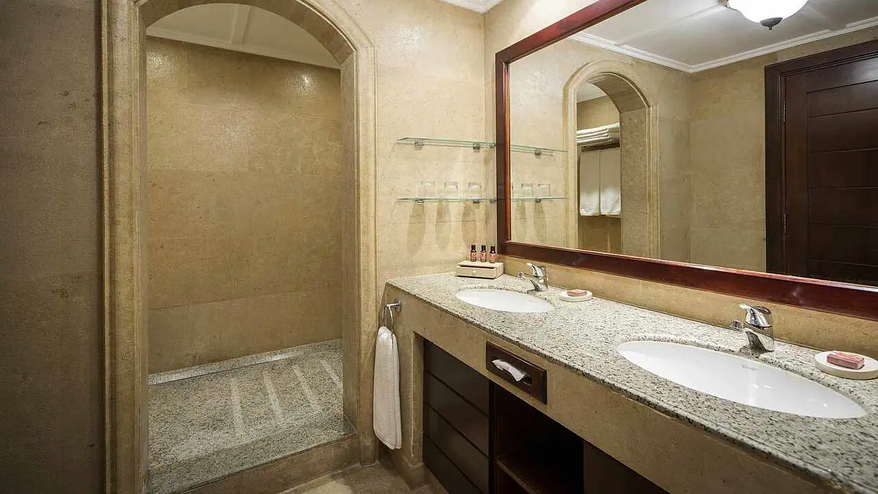 الفندق روبنسون - سوما باي